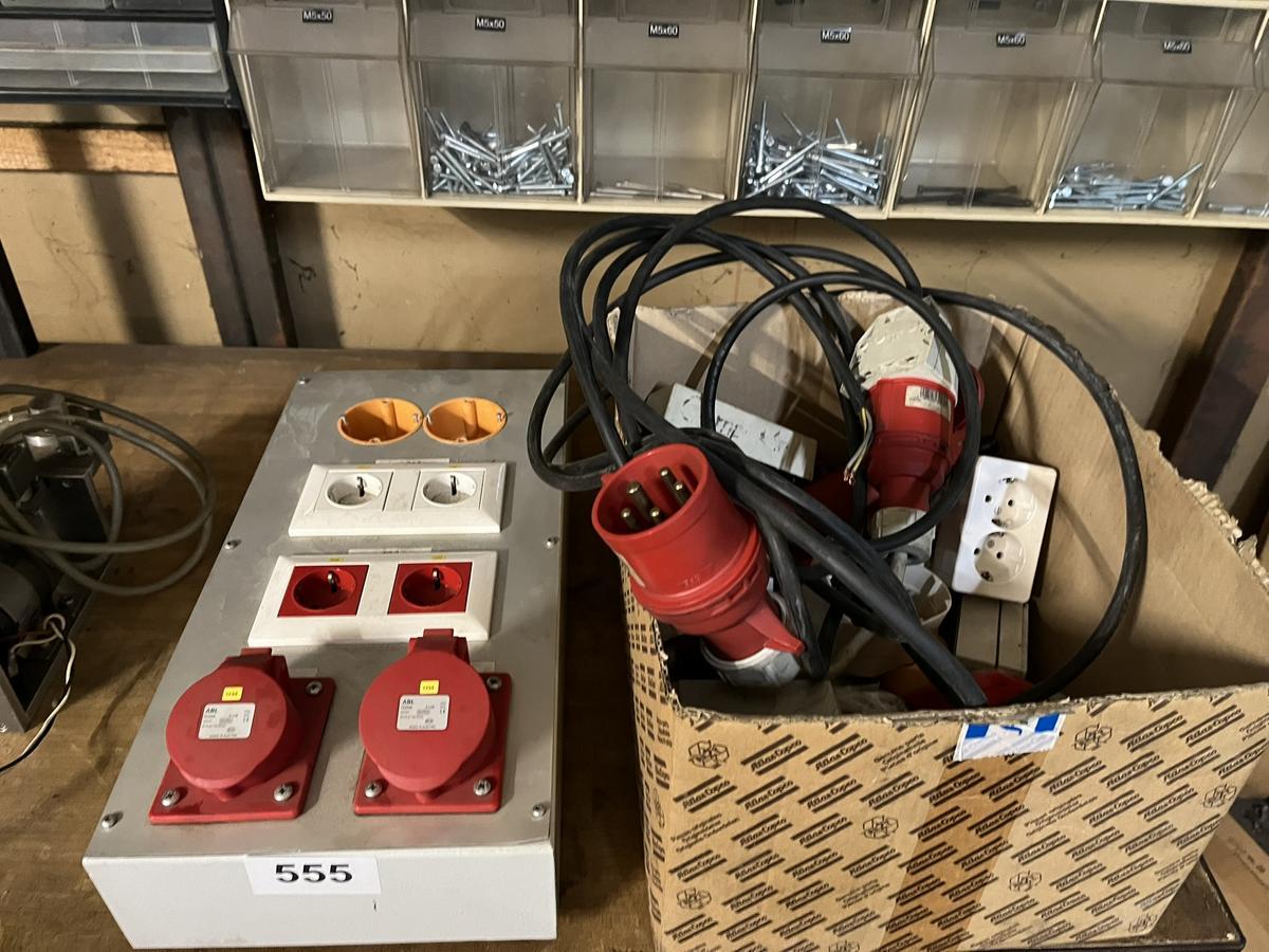 Elektromaterial, Verteiler, Kabel, Steckdosen, usw.?d=2025-06-18 11:56:45