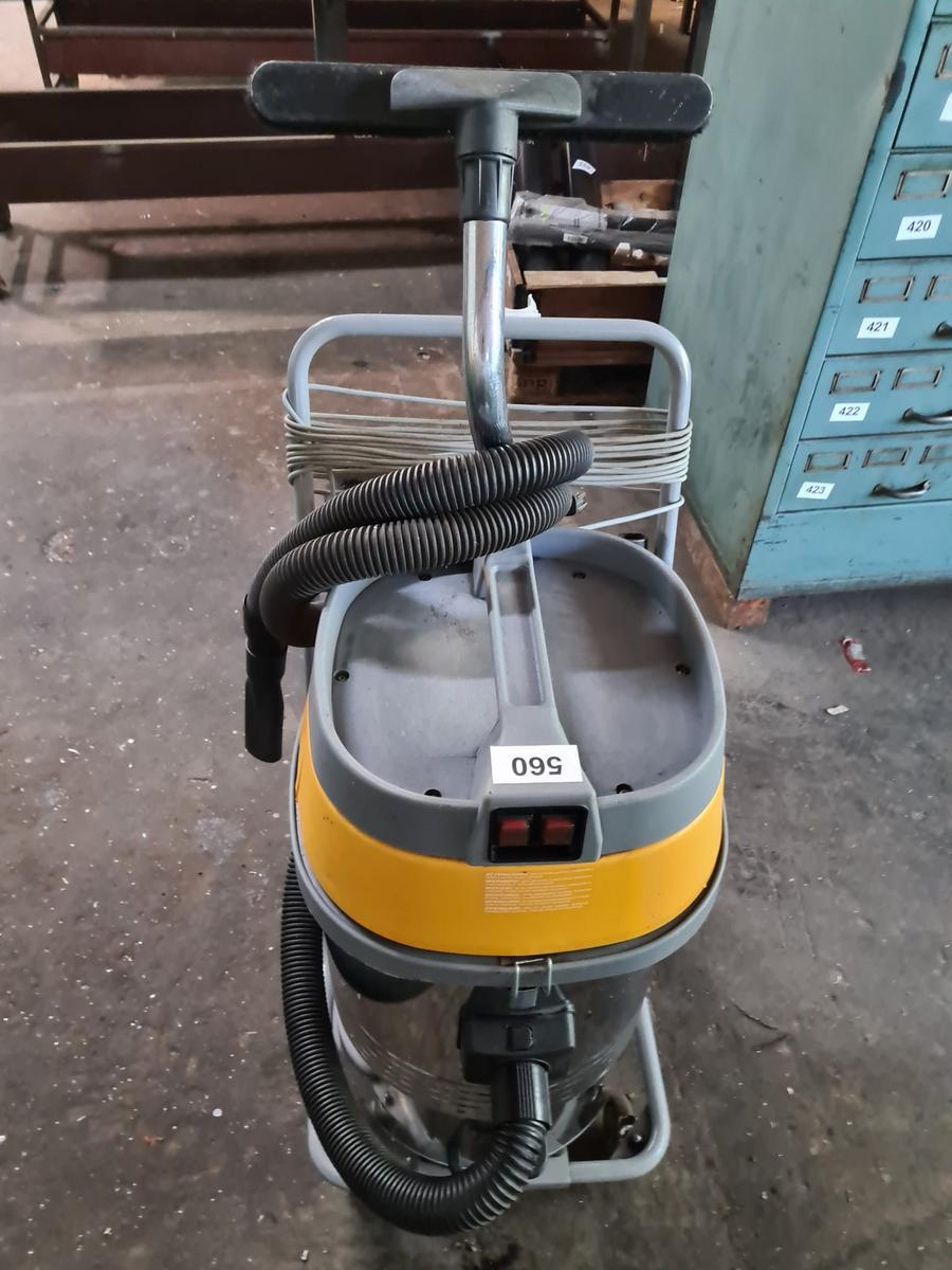 Industriestaubsauger 2motorig, Edelstahlbehälter, Nass- und Trockensauger