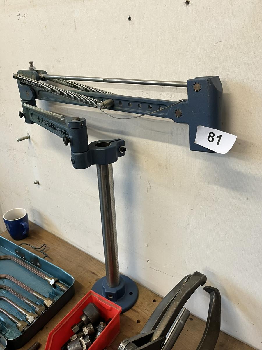 Pneumatikschrauber-Halter?d=2025-06-18 12:11:00
