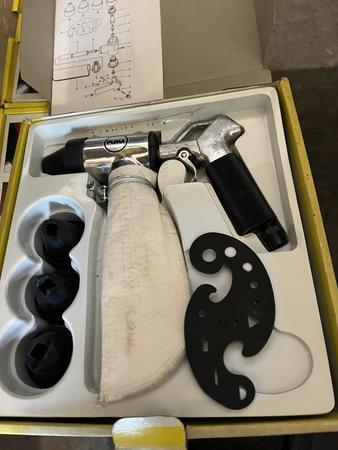 Pneumatisches Sprühgerät Pneumatisches Sprühgerät