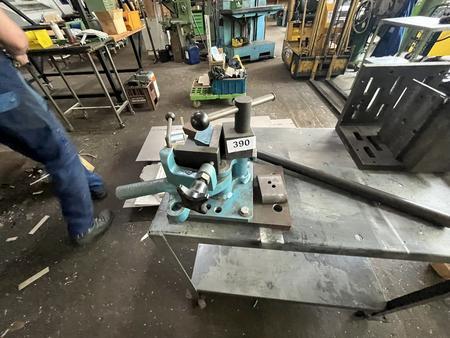 Biegevorrichtung, mechanische Ausführung Biegevorrichtung, mechanische Ausführung