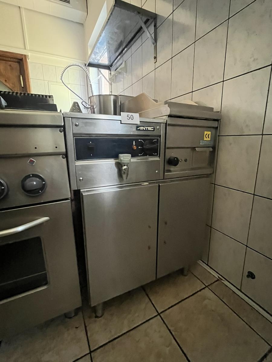 Fritteuse Amitec 230/1 Type PM 1 MACH - 1 Grillplatte 3 kW FTC - Elektro mit Unterbauschrankmodul