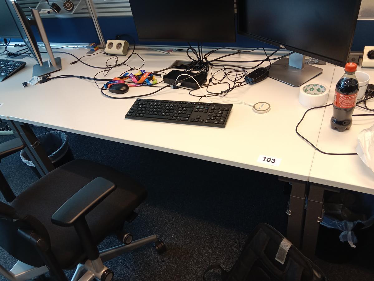 Steelcase Schreibtisch 120/80 cm