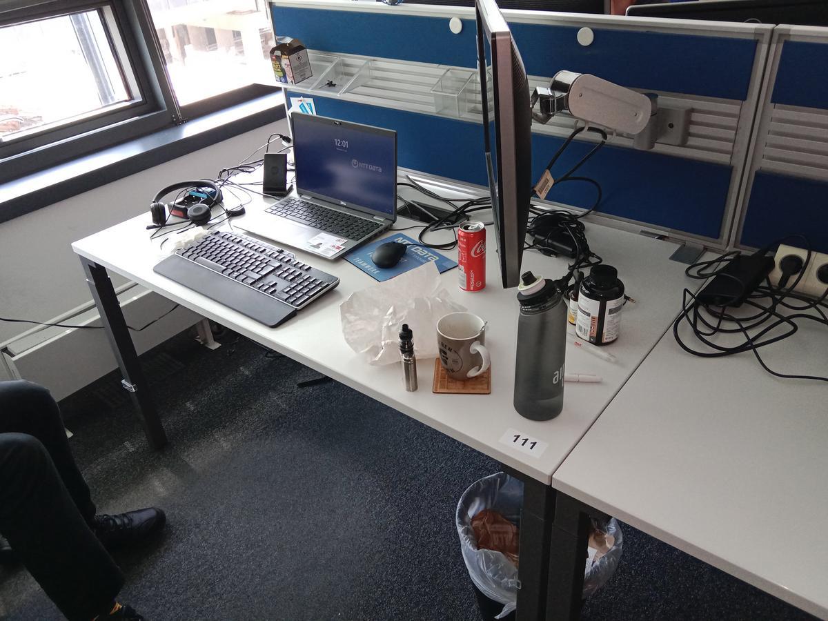 Steelcase Schreibtisch 120/80 cm