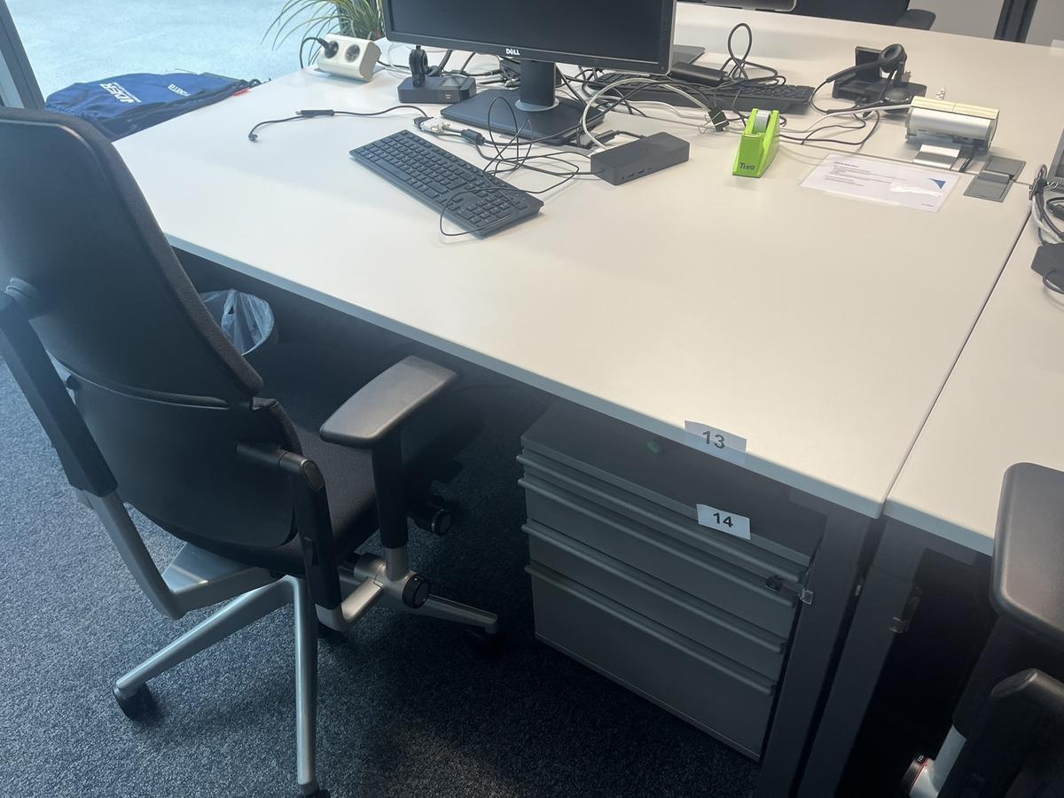 Steelcase Schreibtisch 160/80 cm