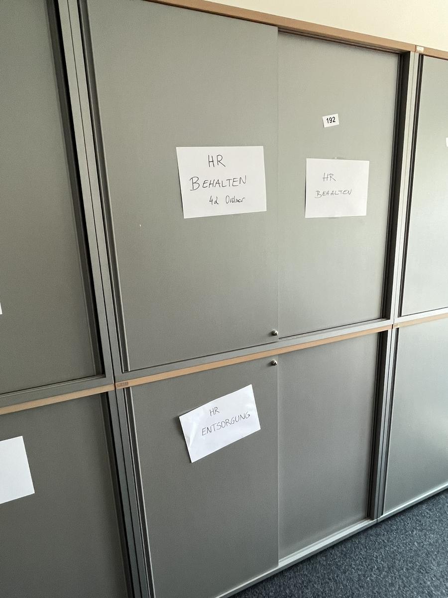 HALI Aktenschrank ca. 160/45/230 cm?d=2025-06-16 06:19:58
