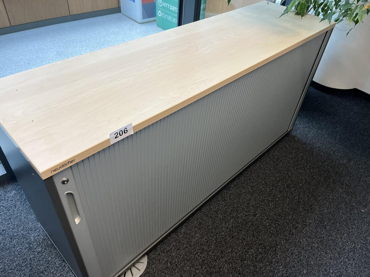 Aktenschrank mit Rolladen 160 cm?d=2025-06-16 04:03:42