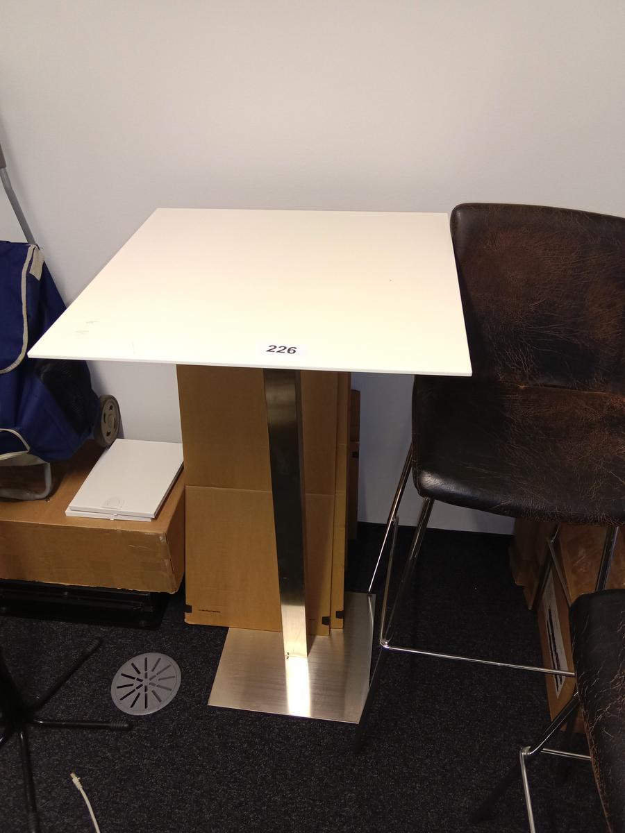 Stehtisch 60/60 cm