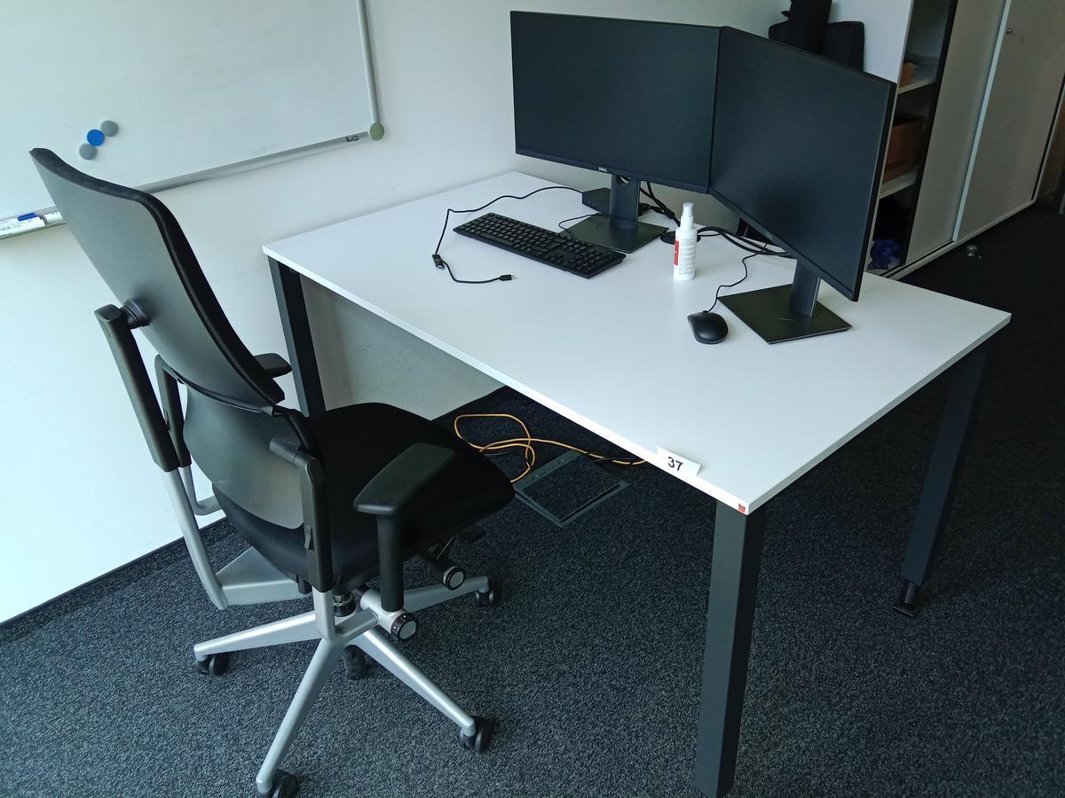 Steelcase Schreibtisch ca. 140/80 cm