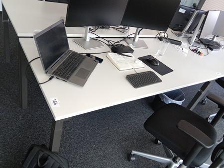 Schreibtisch Steelcase 160 x 80 cm