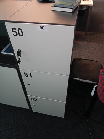 Handtaschenspinde 40/45/150 cm