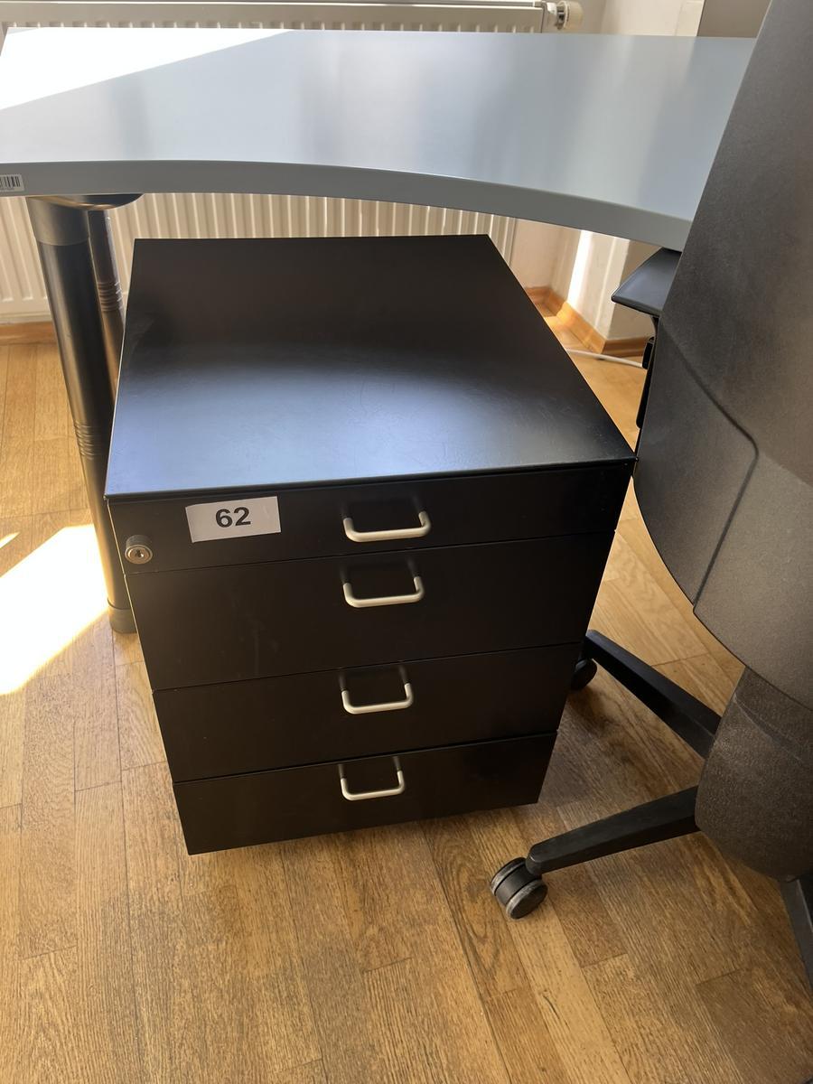 Rollcontainer?d=2025-06-16 19:39:33
