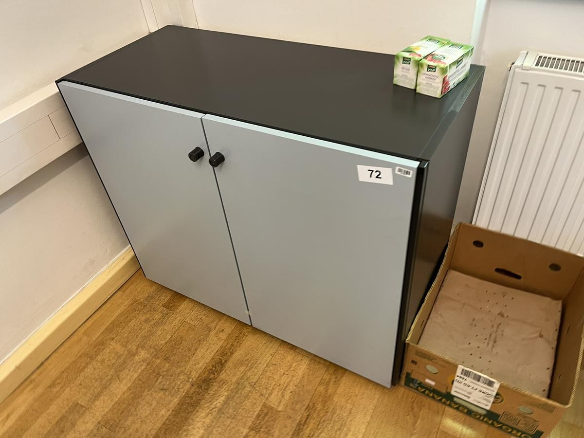 Aktenschrank mit Doppeltüre?d=2025-06-16 19:35:08