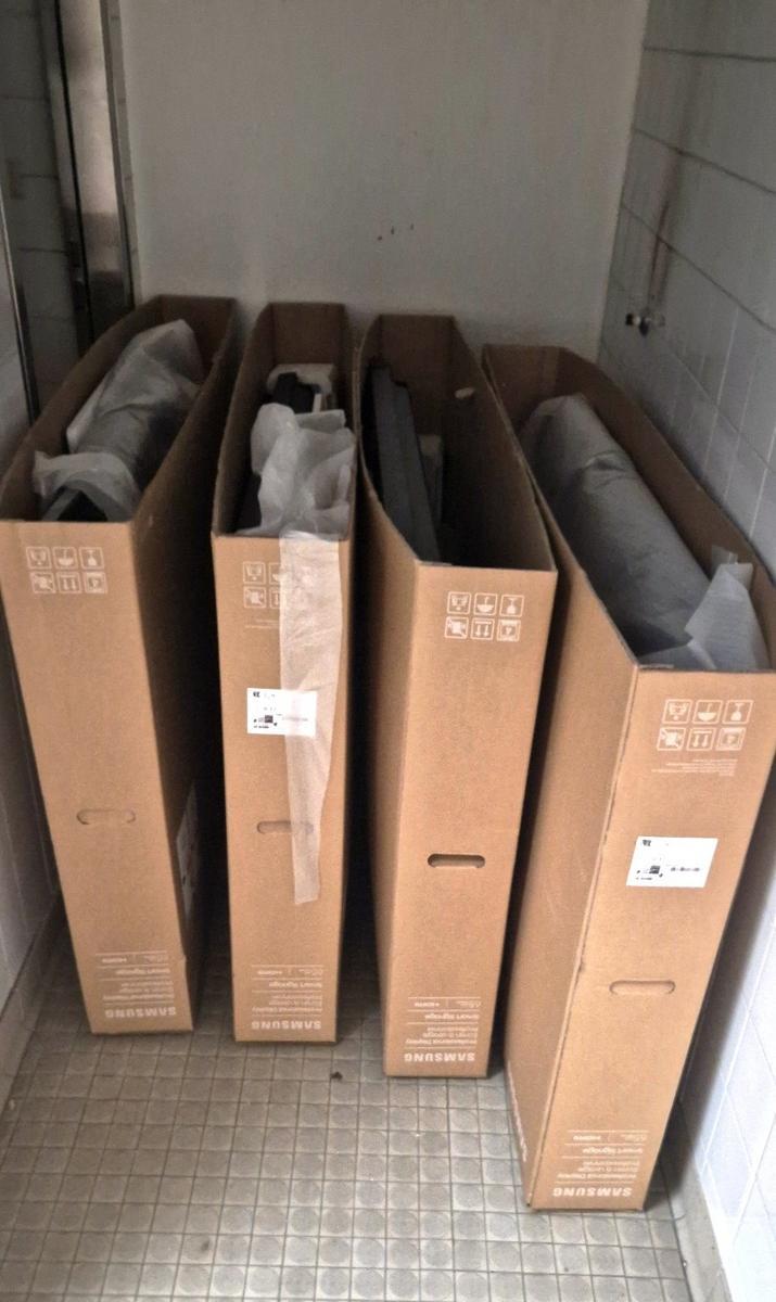 1 Stk. Plasma TV Panasonic TH 50PF11EK