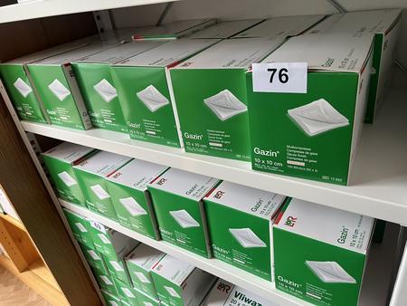 20 Packungen a 100 Stück Gazin Mullkompresse 10 x 10 cm 20 Packungen a 100 Stück Gazin Mullkompresse 10 x 10 cm