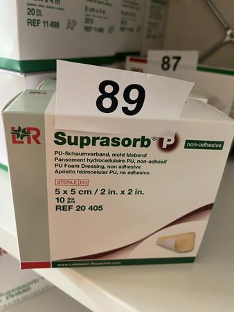 2 Packungen a 10 Stück Suprasorb PU-Schaumverband 5 x 5 cm 2 Packungen a 10 Stück Suprasorb PU-Schaumverband 5 x 5 cm