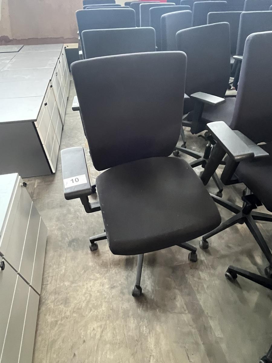 VIASIT - Neudörfler ergonomischer Bürodrehstuhl, schwarz, mit Armlehnen, Neigung, höhenverstellbar
