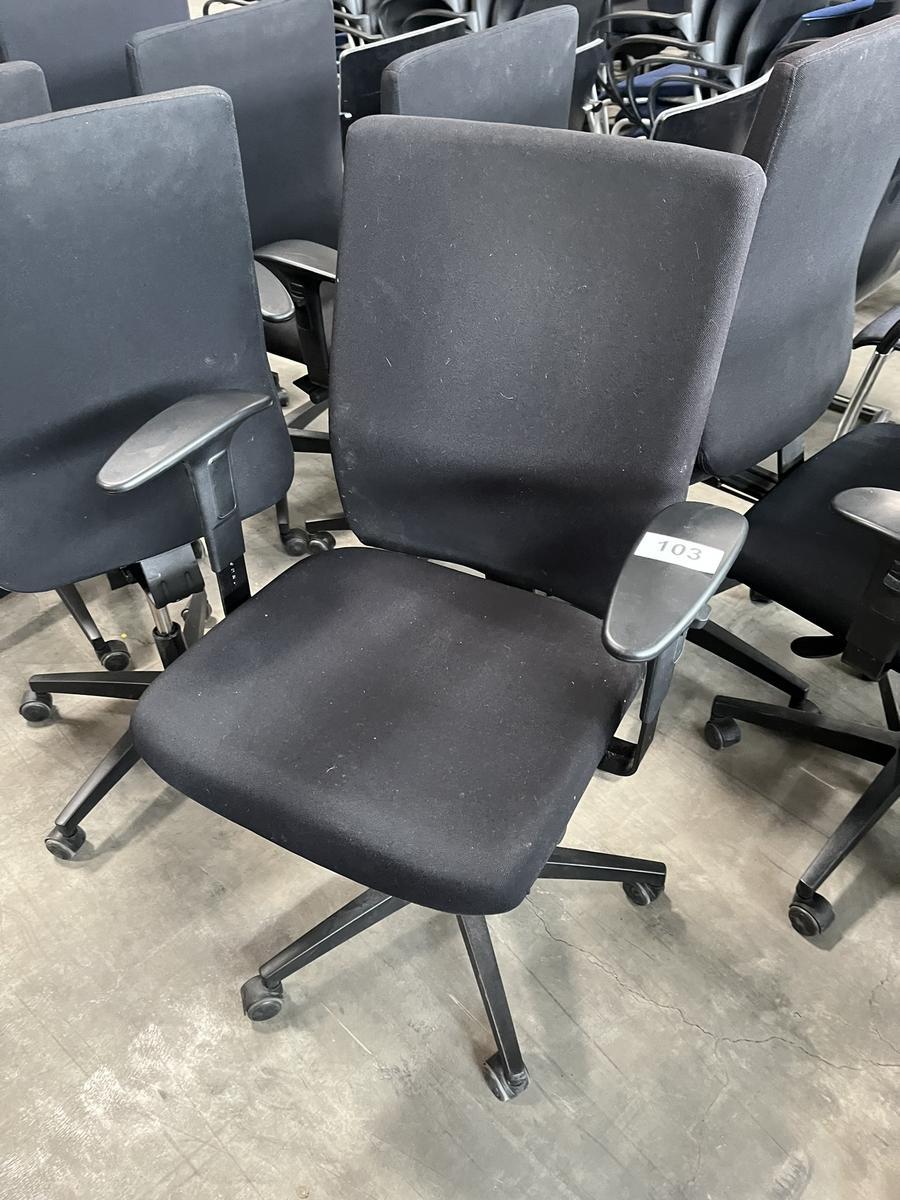 VIASIT - Neudörfler ergonomischer Bürodrehstuhl?d=2025-06-22 02:40:09