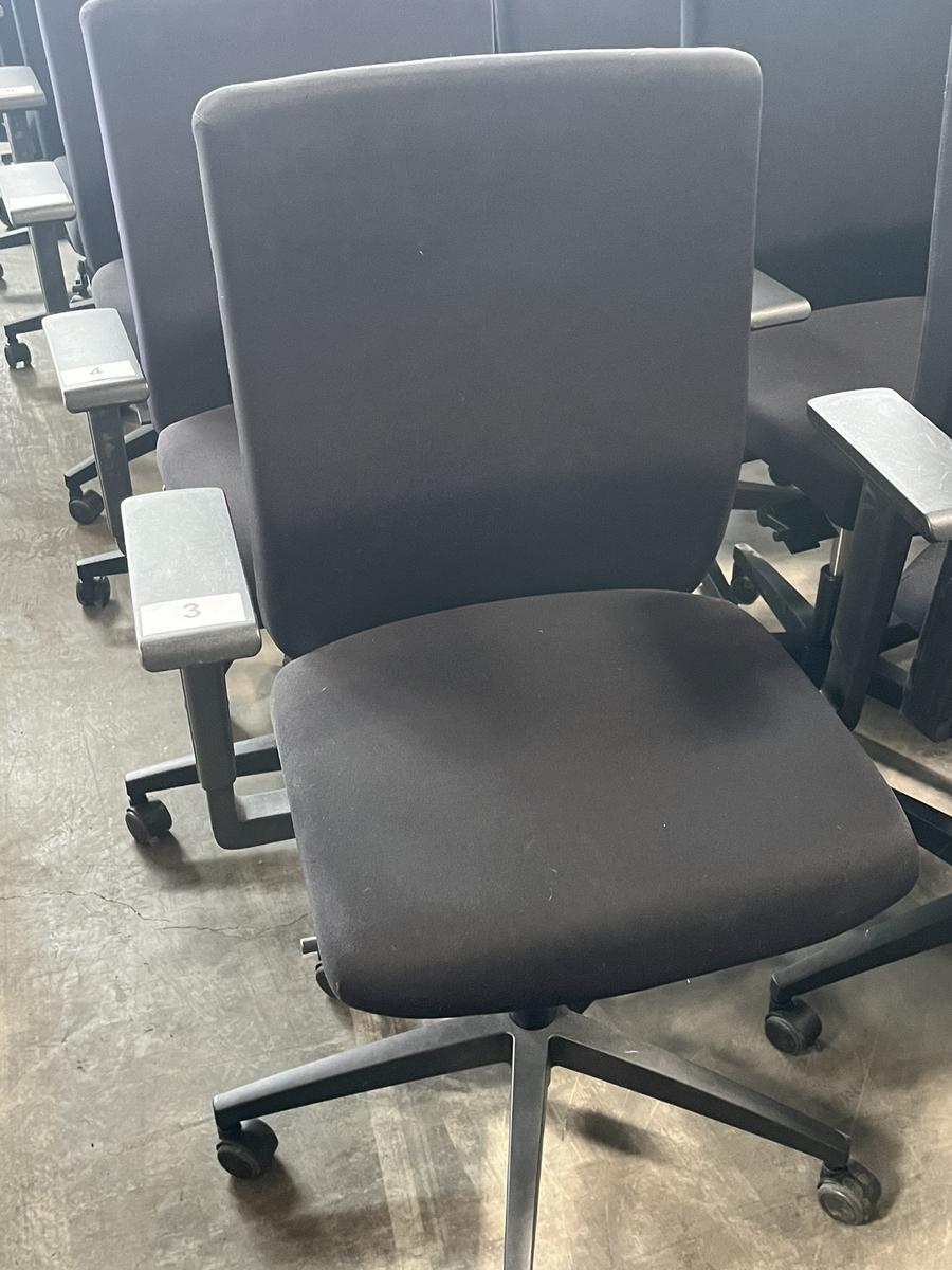 VIASIT - Neudörfler ergonomischer Bürodrehstuhl, schwarz, mit Armlehnen, Neigung, höhenverstellbar