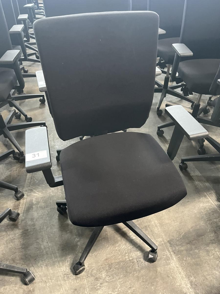 VIASIT - Neudörfler ergonomischer Bürodrehstuhl, schwarz, mit Armlehnen, Neigung, höhenverstellbar