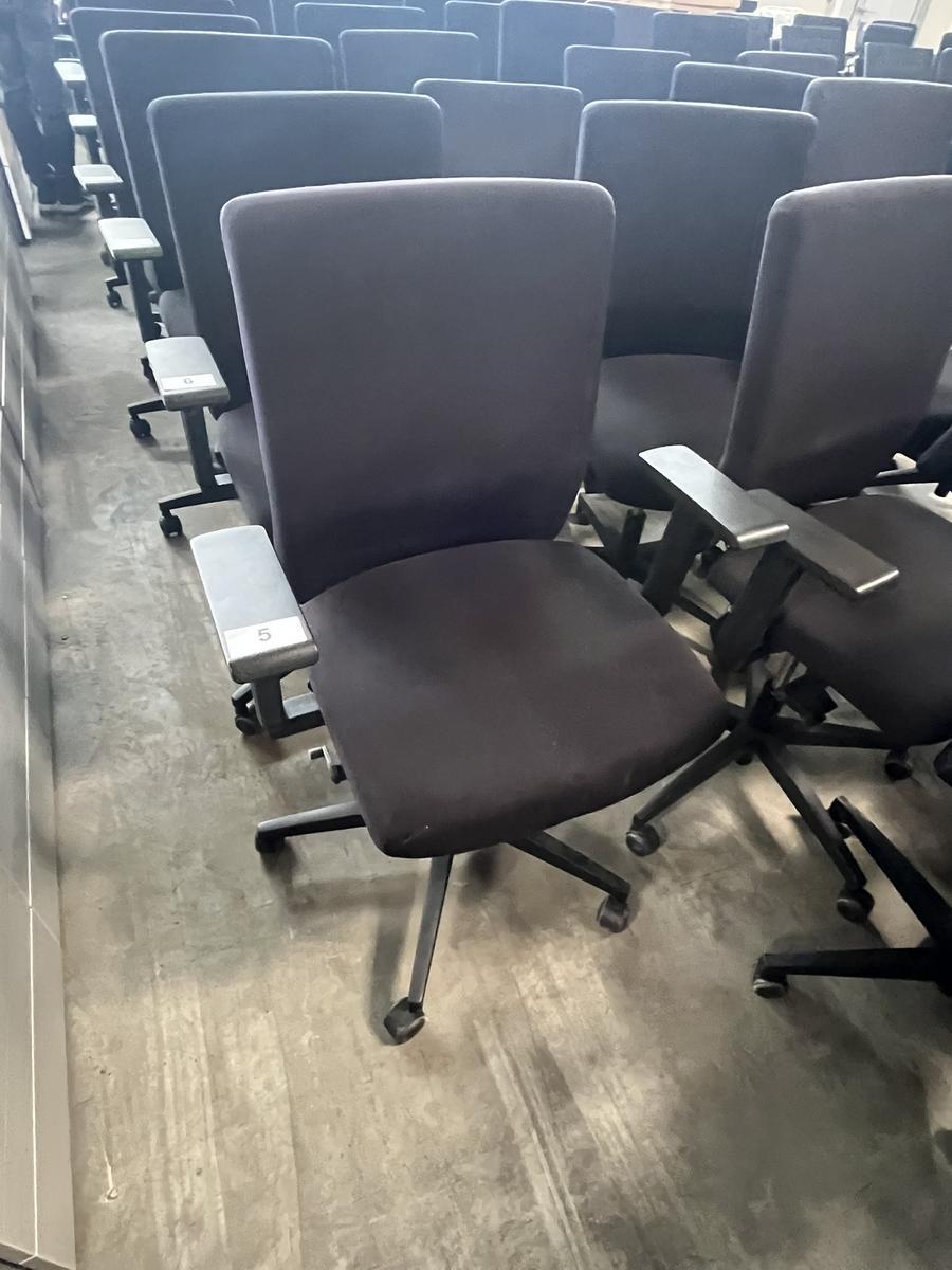 VIASIT - Neudörfler ergonomischer Bürodrehstuhl, schwarz, mit Armlehnen, Neigung, höhenverstellbar