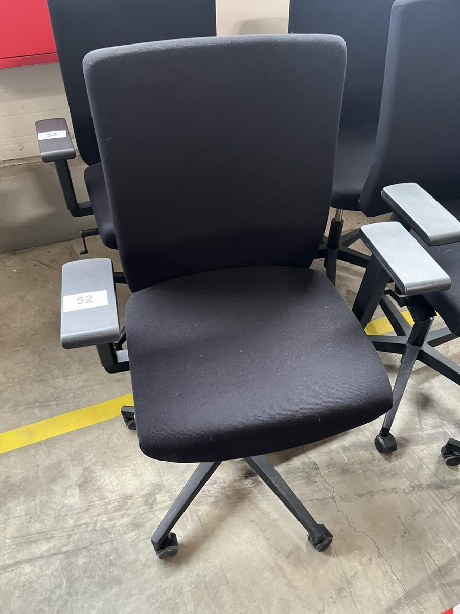 VIASIT - Neudörfler ergonomischer Bürodrehstuhl, schwarz, mit Armlehnen, Neigung, höhenverstellbar