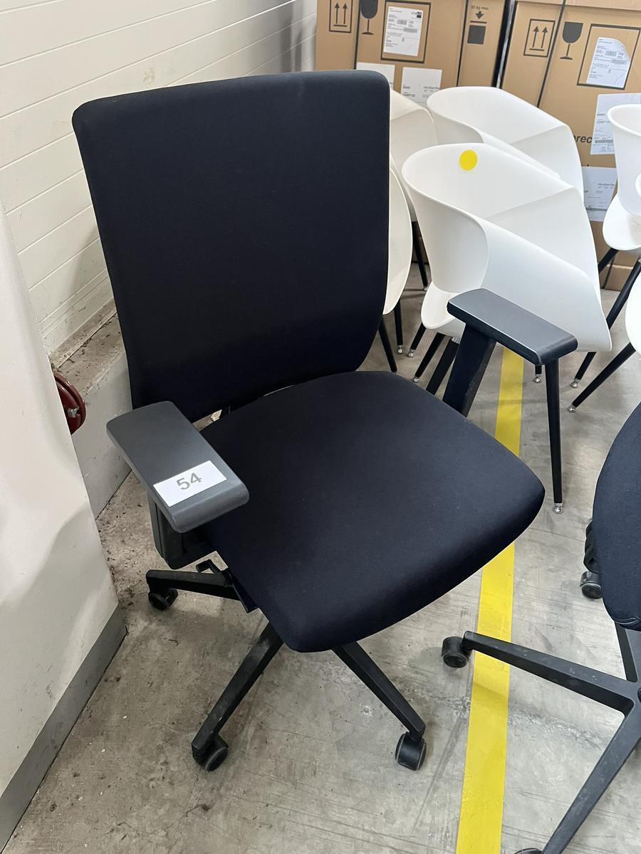 VIASIT - Neudörfler ergonomischer Bürodrehstuhl, schwarz, mit Armlehnen, Neigung, höhenverstellbar