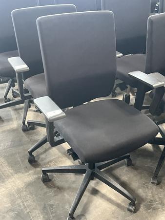 VIASIT - Neudörfler ergonomischer Bürodrehstuhl, schwarz, mit Armlehnen, Neigung, höhenverstellbar VIASIT - Neudörfler ergonomischer Bürodrehstuhl, schwarz, mit Armlehnen, Neigung, höhenverstellbar