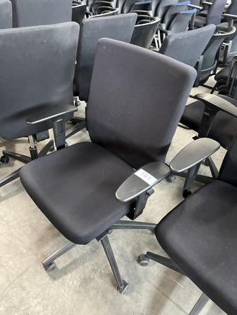 VIASIT - Neudörfler ergonomischer Bürodrehstuhl, schwarz, mit Armlehnen, Neigung, höhenverstellbar VIASIT - Neudörfler ergonomischer Bürodrehstuhl, schwarz, mit Armlehnen, Neigung, höhenverstellbar