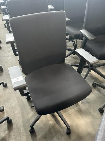 VIASIT - Neudörfler ergonomischer Bürodrehstuhl, schwarz, mit Armlehnen, Neigung, höhenverstellbar VIASIT - Neudörfler ergonomischer Bürodrehstuhl, schwarz, mit Armlehnen, Neigung, höhenverstellbar