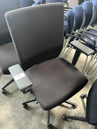 VIASIT - Neudörfler ergonomischer Bürodrehstuhl, schwarz, mit Armlehnen, Neigung, höhenverstellbar VIASIT - Neudörfler ergonomischer Bürodrehstuhl, schwarz, mit Armlehnen, Neigung, höhenverstellbar