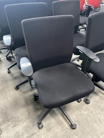VIASIT - Neudörfler ergonomischer Bürodrehstuhl, schwarz, mit Armlehnen, Neigung, höhenverstellbar VIASIT - Neudörfler ergonomischer Bürodrehstuhl, schwarz, mit Armlehnen, Neigung, höhenverstellbar