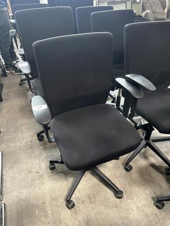 VIASIT - Neudörfler ergonomischer Bürodrehstuhl, schwarz, mit Armlehnen, Neigung, höhenverstellbar VIASIT - Neudörfler ergonomischer Bürodrehstuhl, schwarz, mit Armlehnen, Neigung, höhenverstellbar