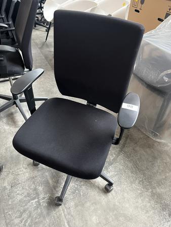 VIASIT - Neudörfler ergonomischer Bürodrehstuhl, schwarz, mit Armlehnen, Neigung, höhenverstellbar VIASIT - Neudörfler ergonomischer Bürodrehstuhl, schwarz, mit Armlehnen, Neigung, höhenverstellbar