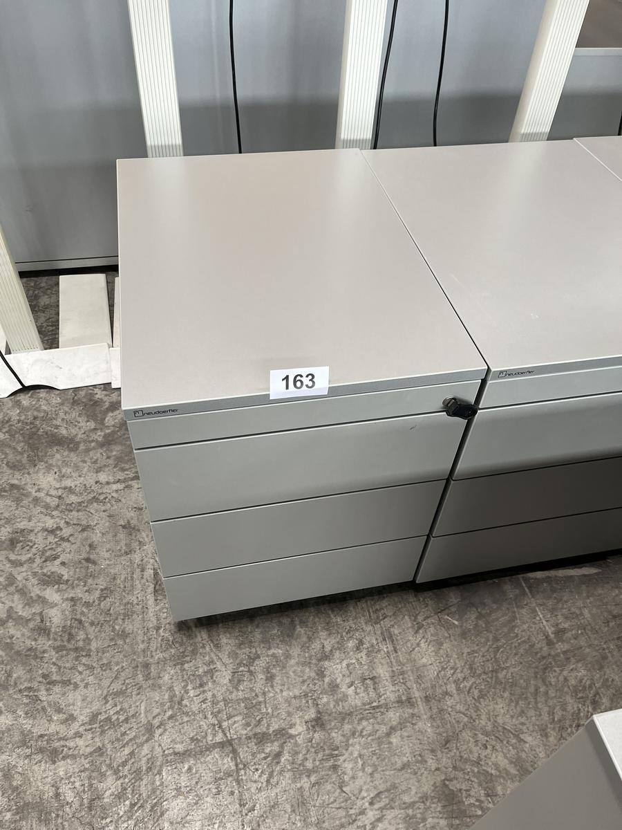 Neudörfler Rollcontainer