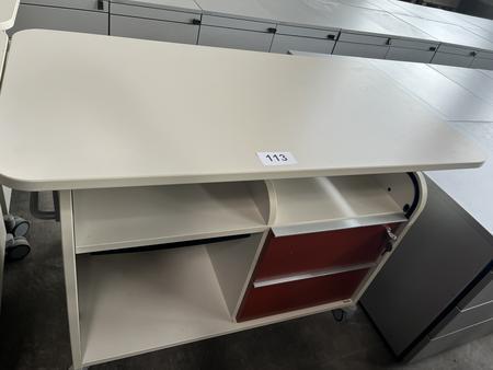 Bene Aktenschrankmodul mit Rollen, 2 Laden und Rollo, ca. 100x55x70cm Bene Aktenschrankmodul mit Rollen, 2 Laden und Rollo, ca. 100x55x70cm