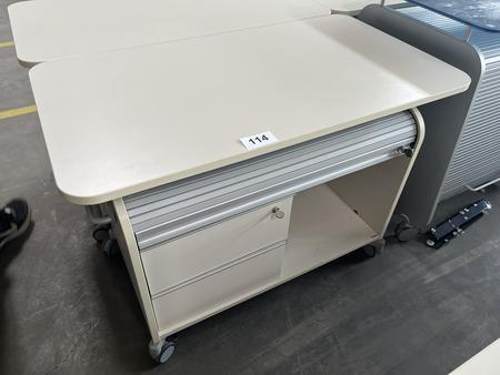 Bene Aktenschrankmodul mit Rollen, 2 Laden und Rollo, ca. 100x55x70cm Bene Aktenschrankmodul mit Rollen, 2 Laden und Rollo, ca. 100x55x70cm