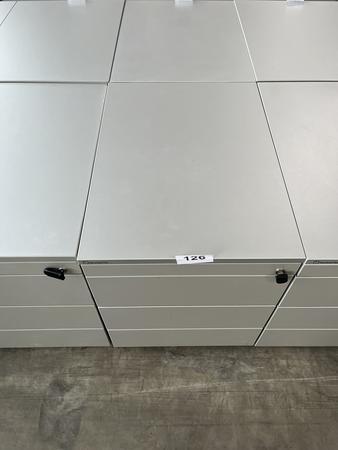 Neudörfler Rollcontainer, mit Schlüssel, silber, ca. 43x60x55cm, 4 Laden Neudörfler Rollcontainer, mit Schlüssel, silber, ca. 43x60x55cm, 4 Laden