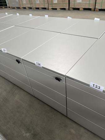 Neudörfler Rollcontainer, mit Schlüssel, silber, ca. 43x60x55cm, 4 Laden Neudörfler Rollcontainer, mit Schlüssel, silber, ca. 43x60x55cm, 4 Laden