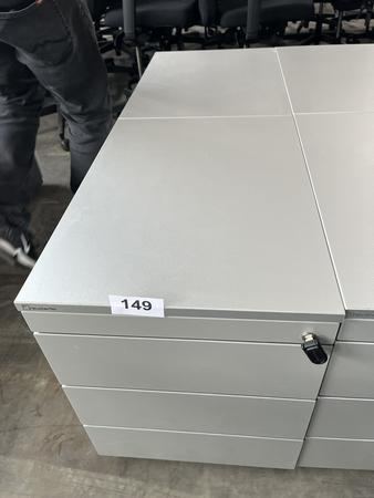 Neudörfler Rollcontainer, mit Schlüssel, silber, ca. 43x60x55cm, 4 Laden Neudörfler Rollcontainer, mit Schlüssel, silber, ca. 43x60x55cm, 4 Laden