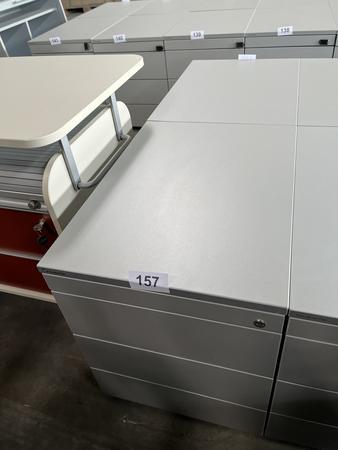Neudörfler Rollcontainer, mit Schlüssel, silber, ca. 43x60x55cm, 4 Laden Neudörfler Rollcontainer, mit Schlüssel, silber, ca. 43x60x55cm, 4 Laden