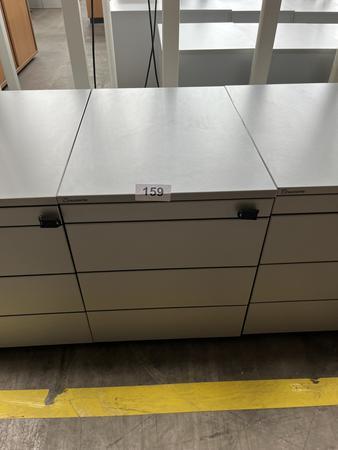 Neudörfler Rollcontainer, mit Schlüssel, silber, ca. 43x60x55cm, 4 Laden Neudörfler Rollcontainer, mit Schlüssel, silber, ca. 43x60x55cm, 4 Laden