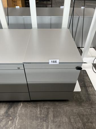 Neudörfler Rollcontainer, mit Schlüssel, silber, ca. 43x60x55cm, 4 Laden Neudörfler Rollcontainer, mit Schlüssel, silber, ca. 43x60x55cm, 4 Laden