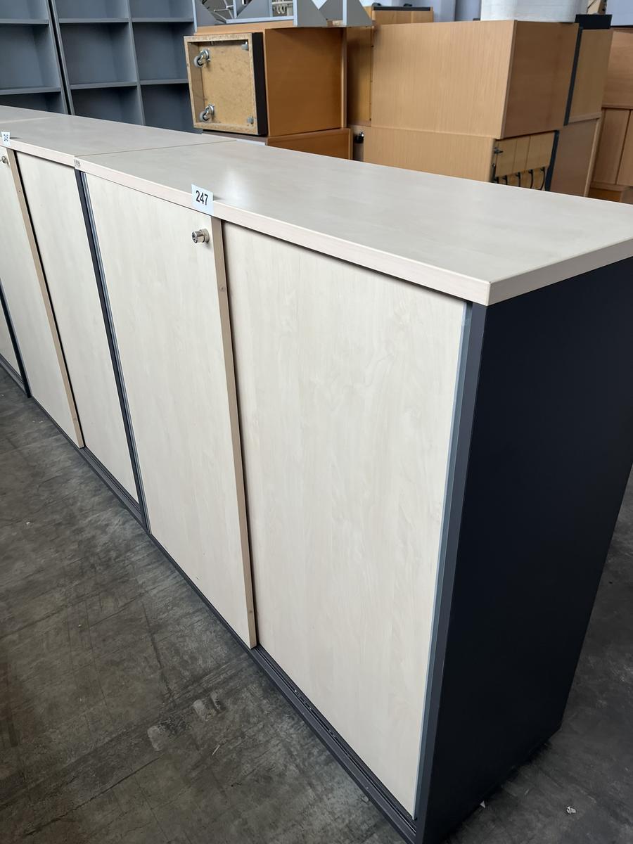 Hali Aktenschrank
