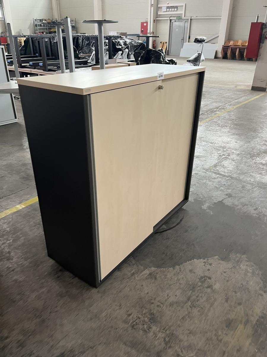 Hali Aktenschrank