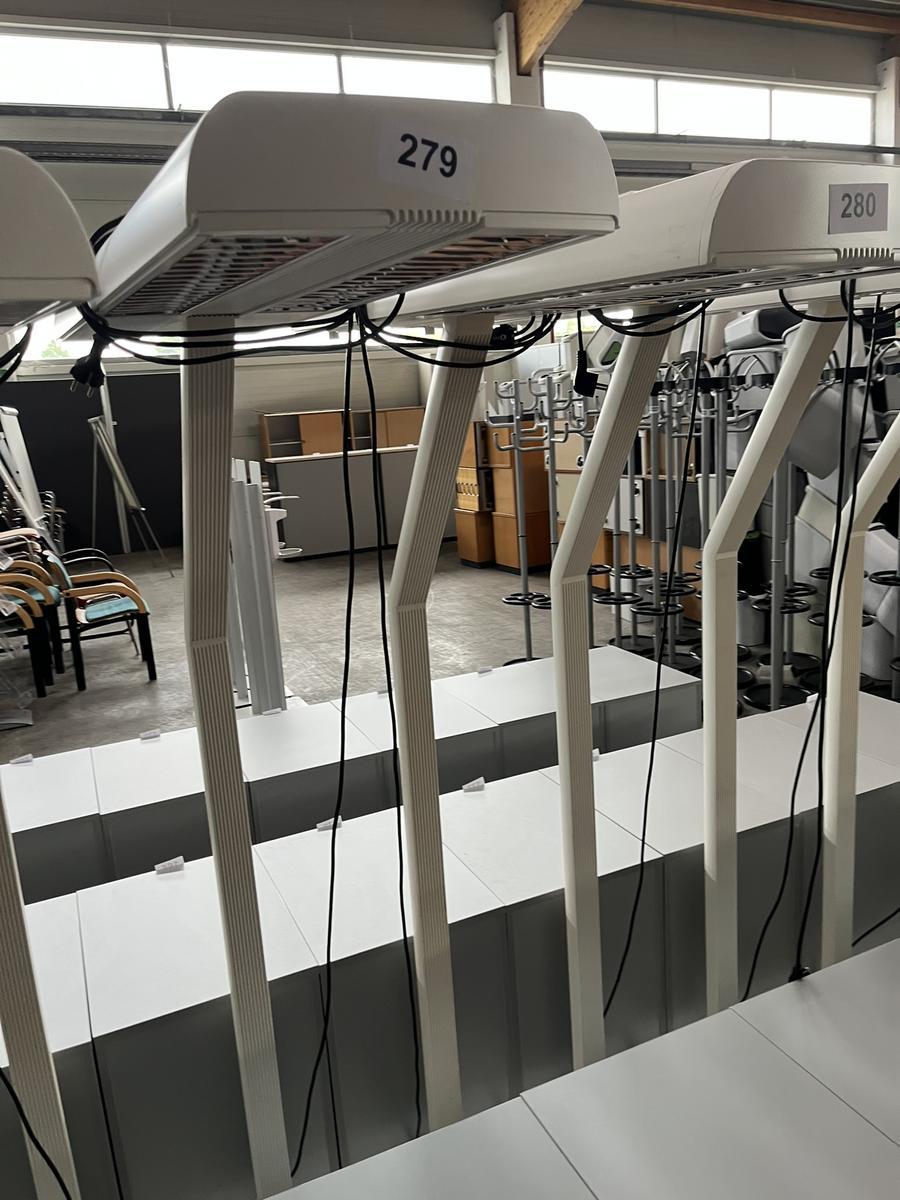 Stehleuchte / Tageslichtlampe?d=2025-06-19 00:30:36