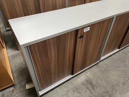Neudörfler Aktenschrank, Nuss, mit Schiebetüren, ca. 100x45x80cm Neudörfler Aktenschrank, Nuss, mit Schiebetüren, ca. 100x45x80cm