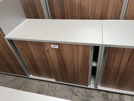 Neudörfler Aktenschrak, Nuss, mit Schiebetüren, ca. 100x45x80cm Neudörfler Aktenschrak, Nuss, mit Schiebetüren, ca. 100x45x80cm