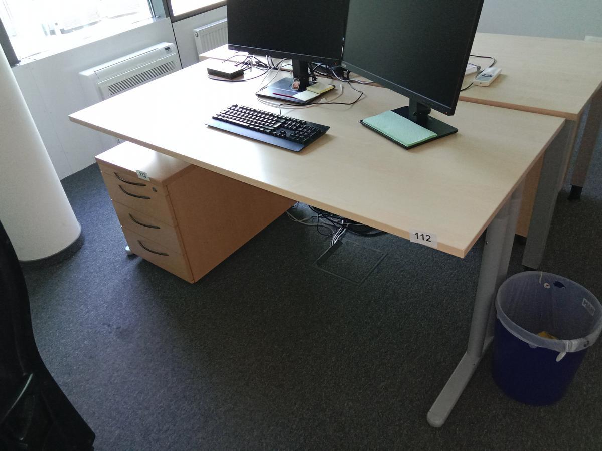 Schreibtisch Ahorn ca. 168/80 cm?d=2025-06-27 21:12:02