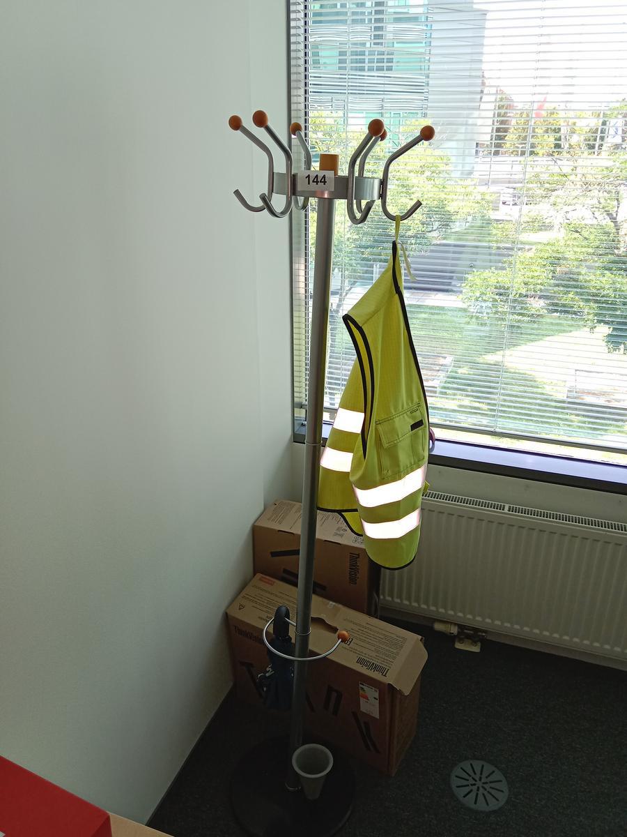 Designer Garderobenständer